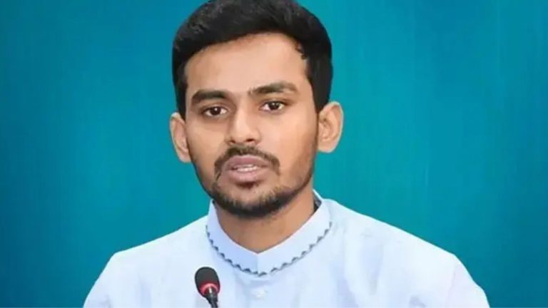 ঢাকা দক্ষিণে মেয়র হলে ময়লার বিল তুলে দেওয়ার প্রতিশ্রুতি আসিফ মাহমুদের