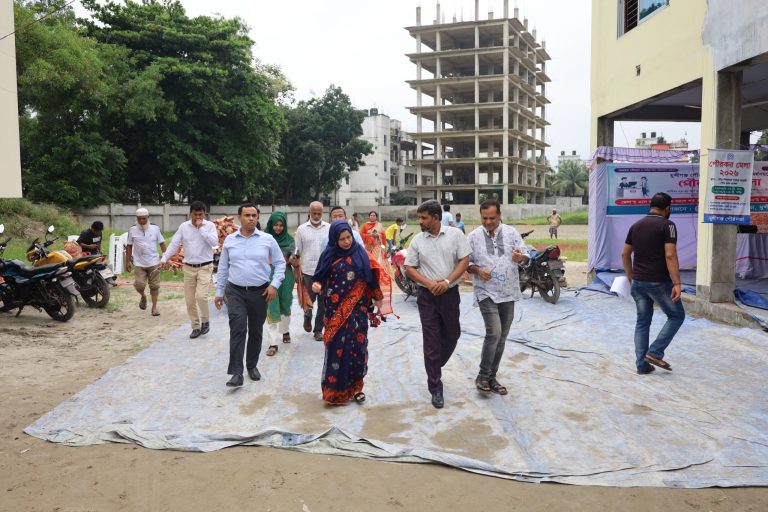 মুন্সীগঞ্জ পৌর শিশু পার্ক পরিদর্শন করলেন জেলা প্রশাসক